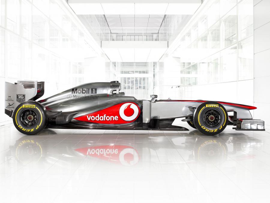  McLaren MP4-28 2013 года  (фото 8 из 9)